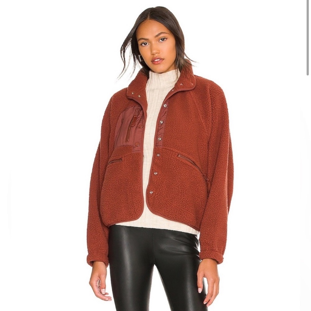 LAST ONE!! Free People Movement Hit The Slopes Fleece Jacket - Picture 11 of 11